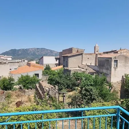 Apartment Giardino Dei Limoni